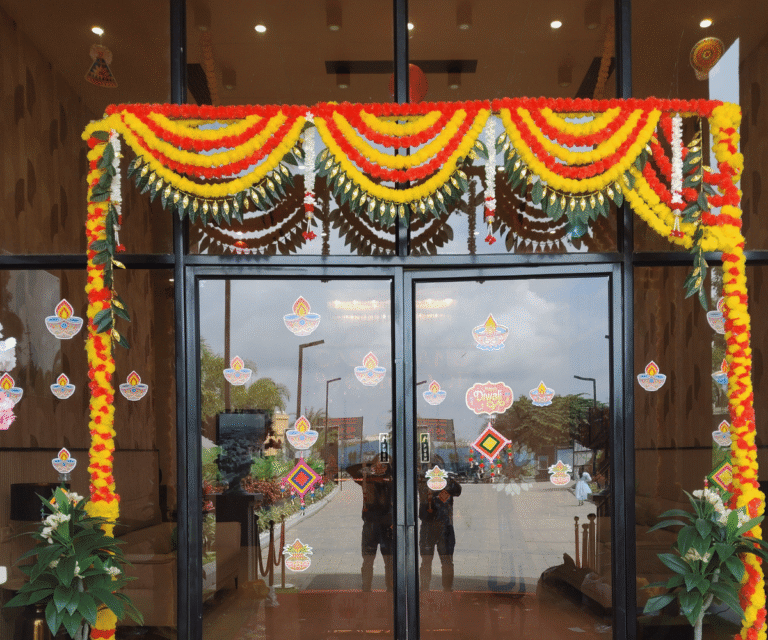 Thematic Decoration Eight