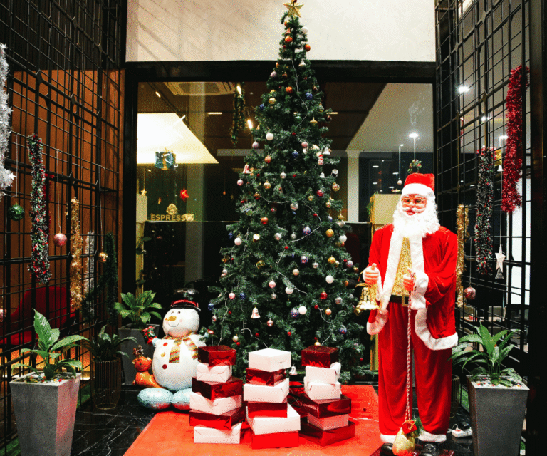 Thematic Decoration Six