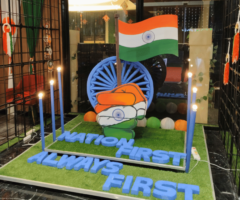 Thematic Decoration Twelve